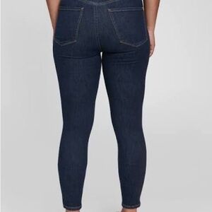 12 31 gap denim universal jegging high rise jeans 2 pairs